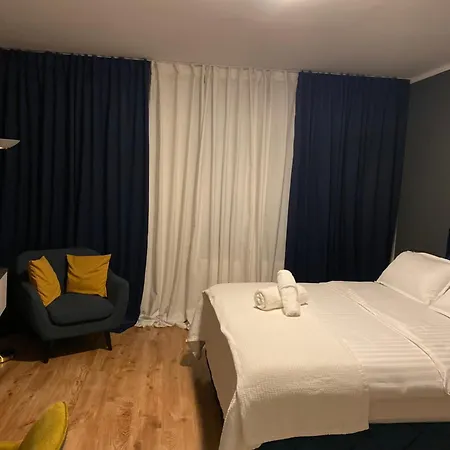 Apartment Markt1 *